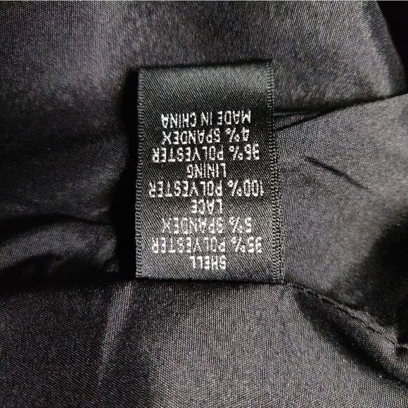 NWOT Adrianna Papell Black Lace Power Suit Dress SZ 2P - Picture 11 of 12